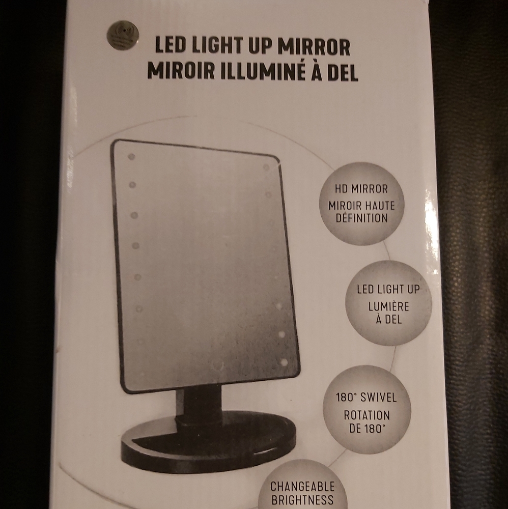 Face mirror with LED lights